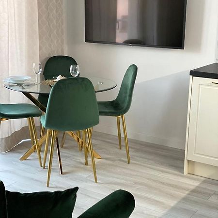 Green Apartment Sloneczne Tarasy ジブヌベク エクステリア 写真
